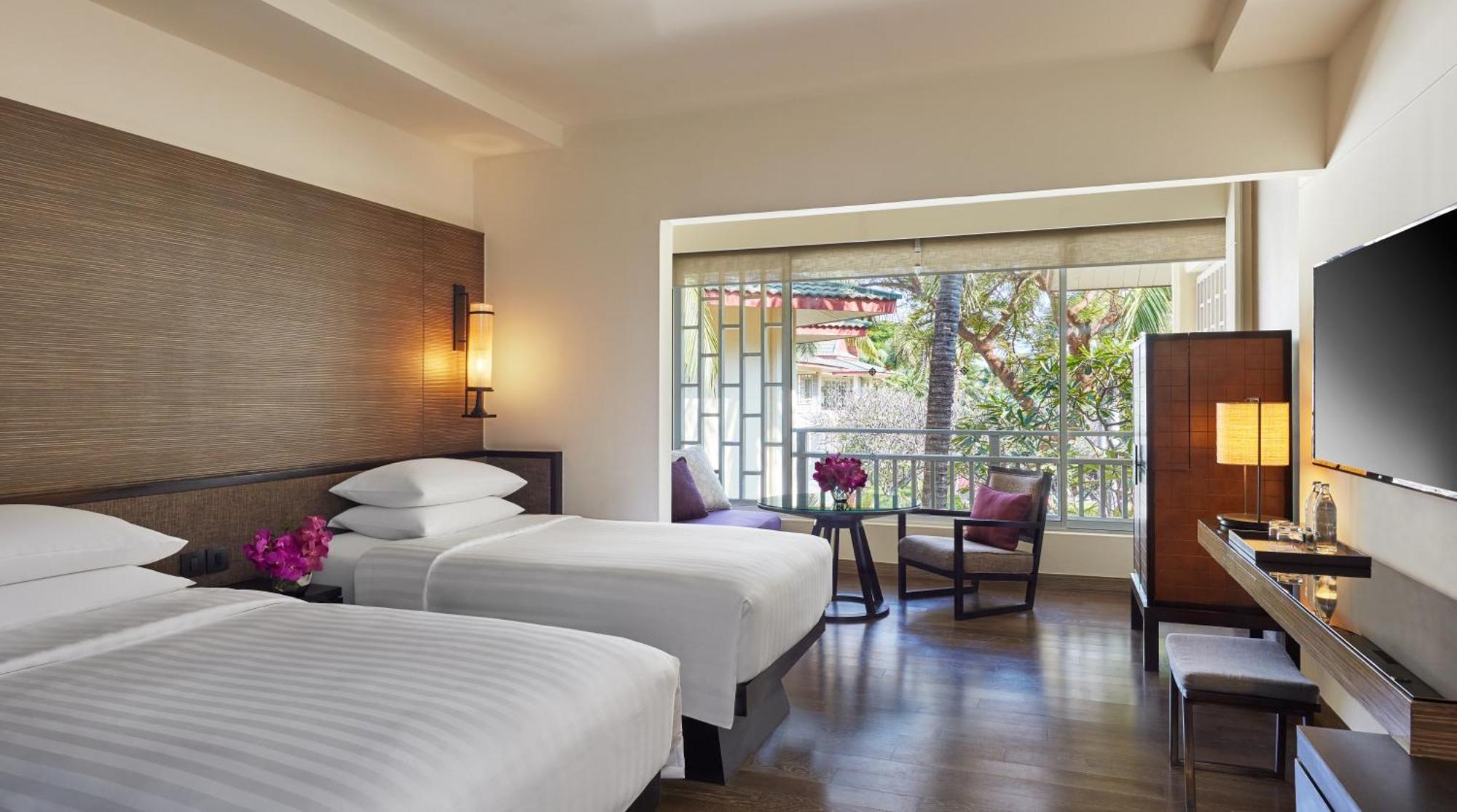Twin Room Club Access,1589532269:JPEG